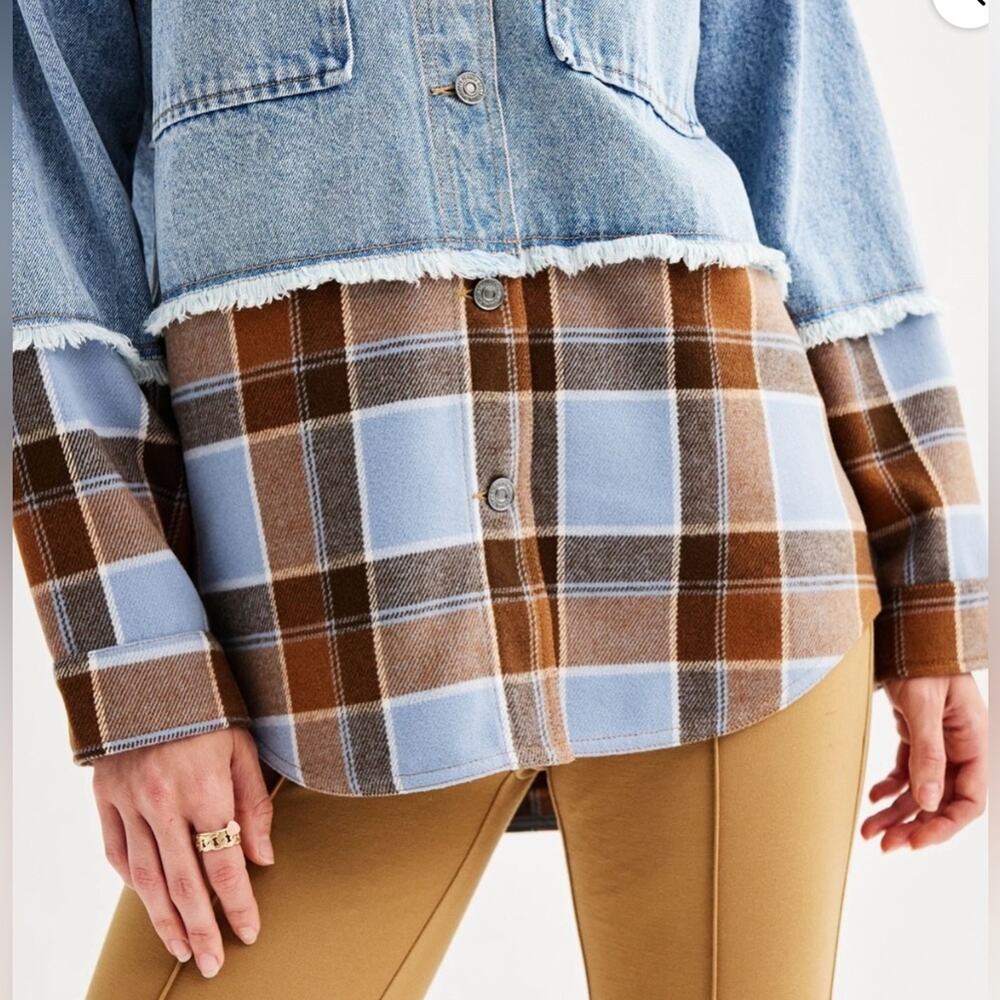 NEW SO® Denim & Plaid Mixed Media Jacket - Blue/Brown XS but fits larger - Picture 3 of 5